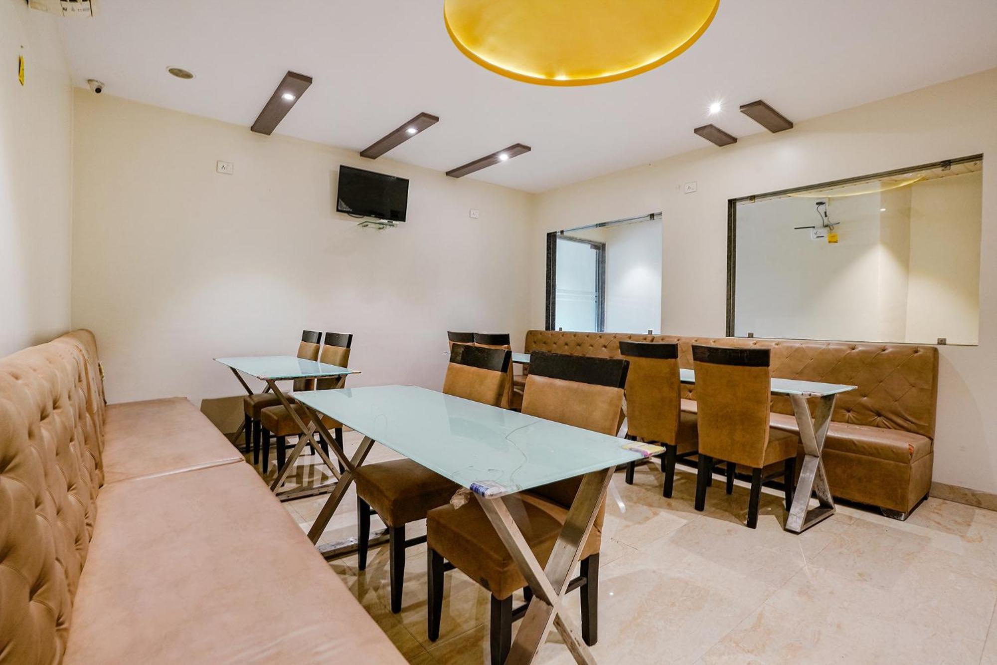 Fabexpress Embassy Suites - Nr Bkc Mumbai Bagian luar foto